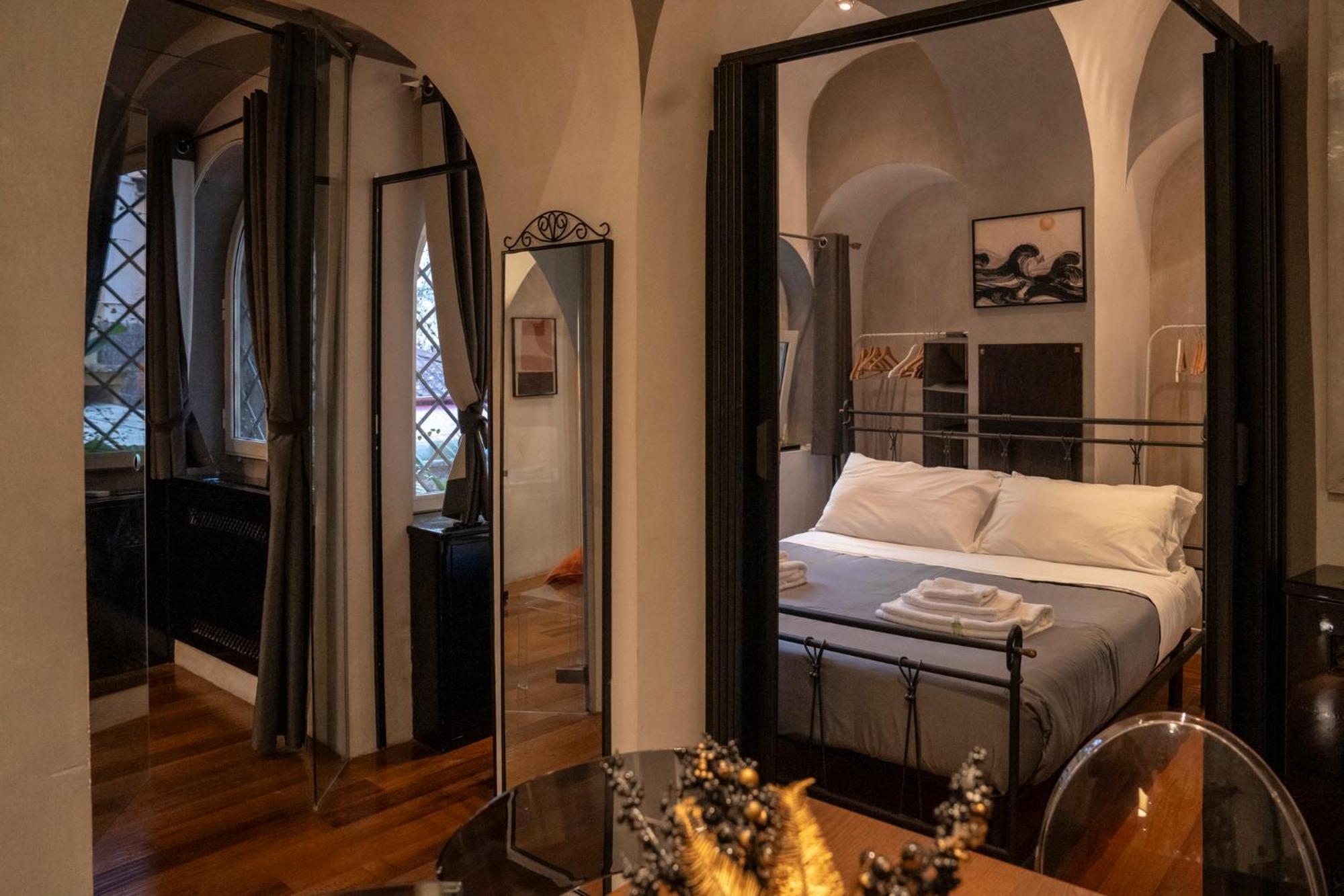 Domus Ciancaleoni - Colosseum - Rione Monti โรม ภายนอก รูปภาพ