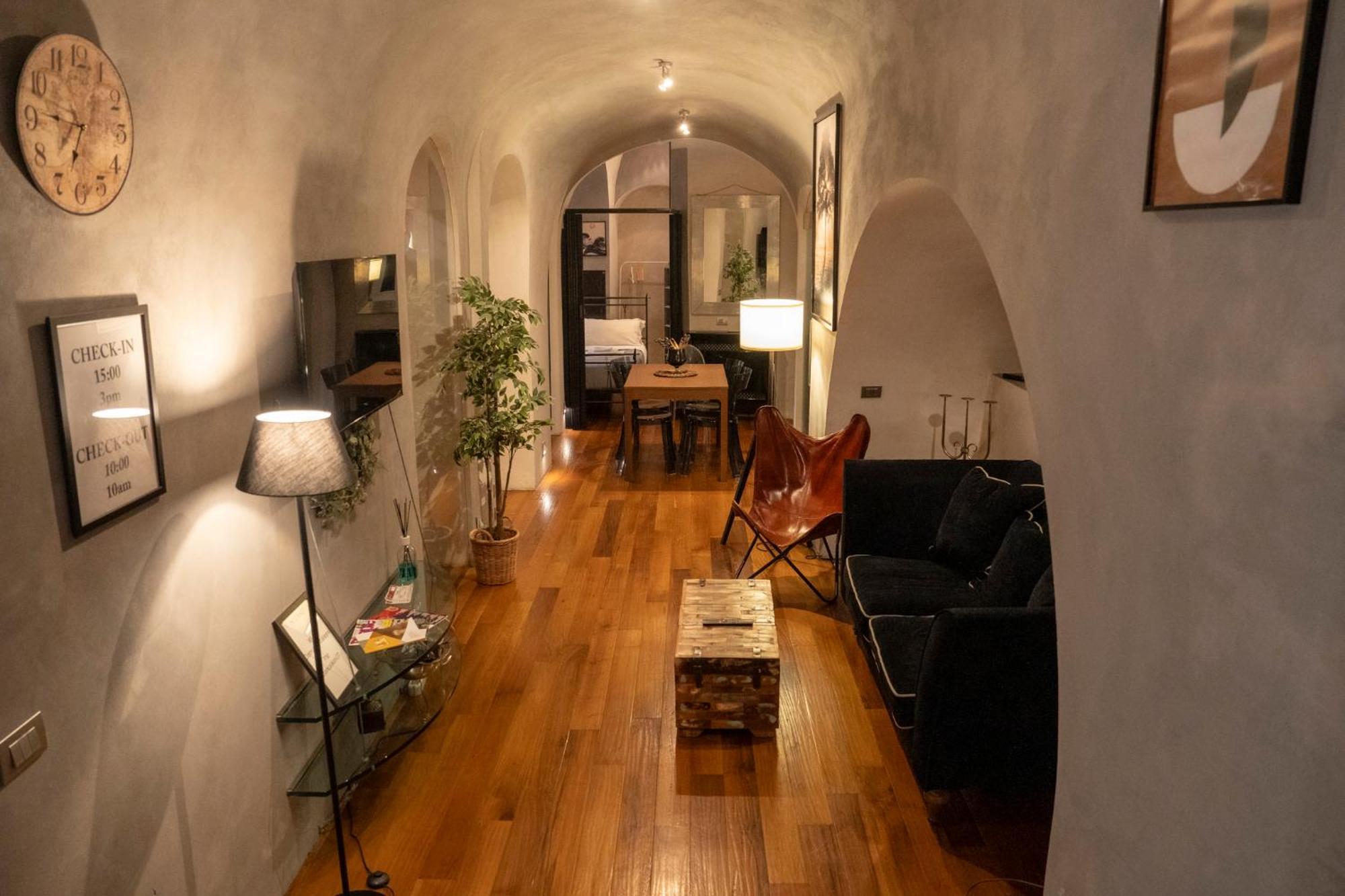 Domus Ciancaleoni - Colosseum - Rione Monti โรม ภายนอก รูปภาพ