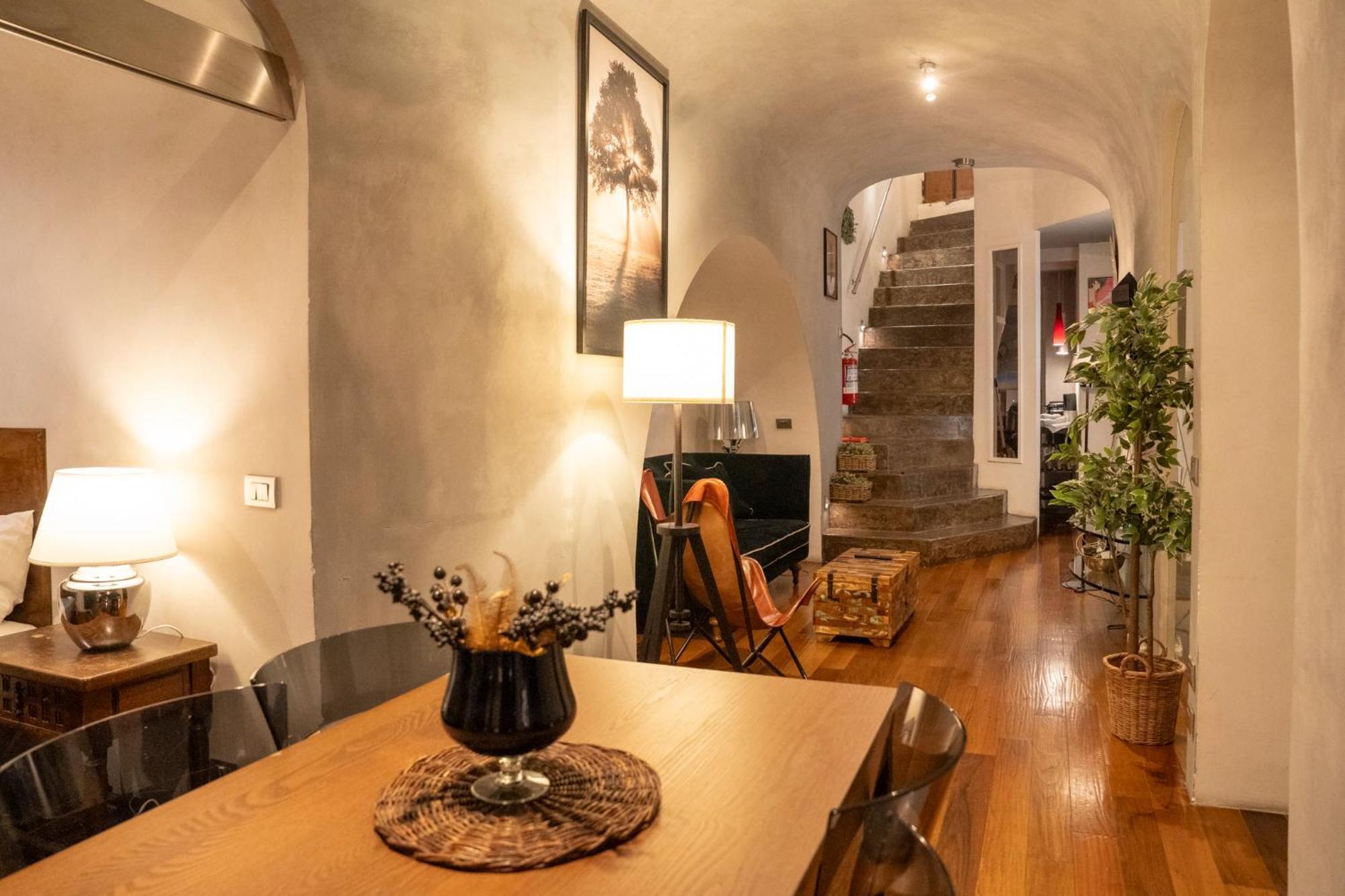 Domus Ciancaleoni - Colosseum - Rione Monti โรม ภายนอก รูปภาพ
