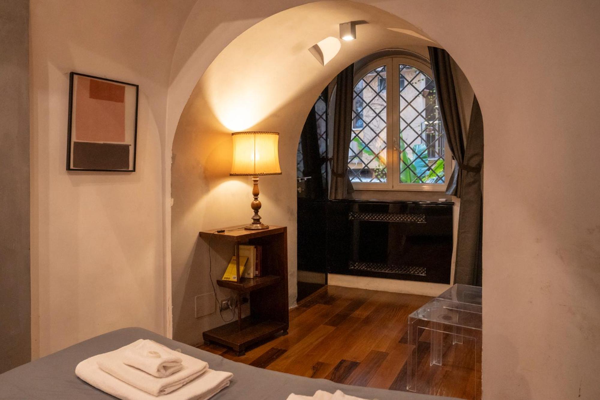 Domus Ciancaleoni - Colosseum - Rione Monti โรม ภายนอก รูปภาพ
